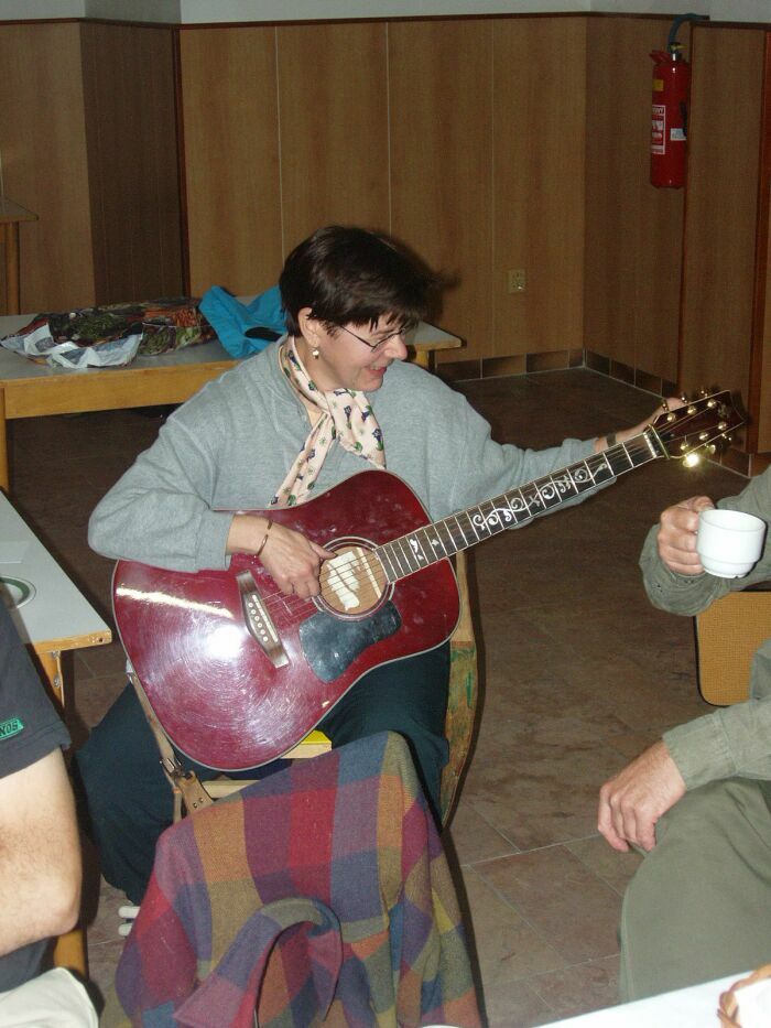 S kytarou na PONSu 2004