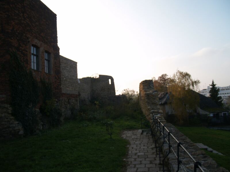 Semin o geocashingu ns dovedl a na hrad.