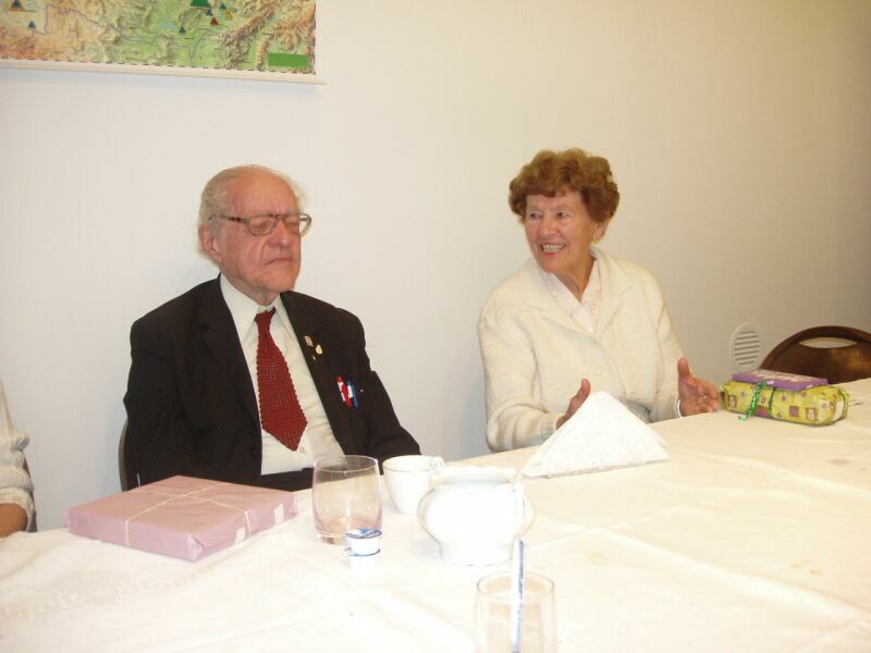 Galn se sestrou Vrou